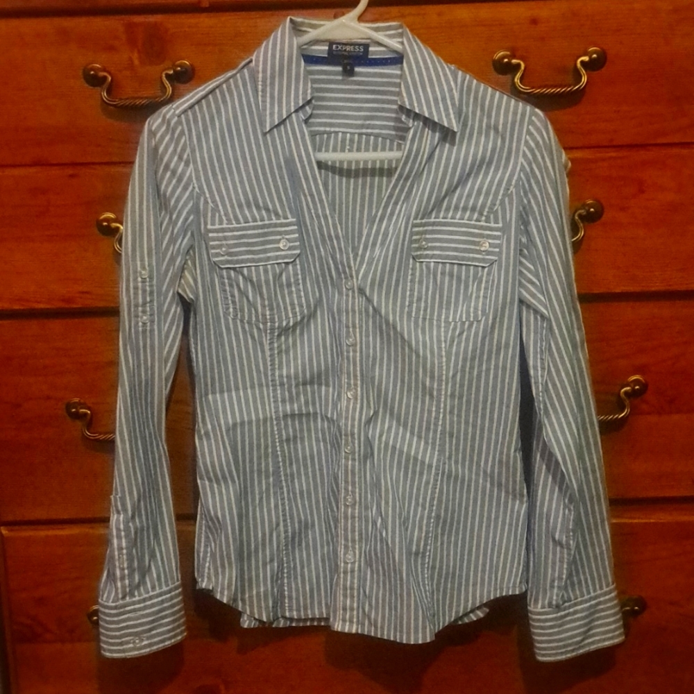 Women's cotton button down